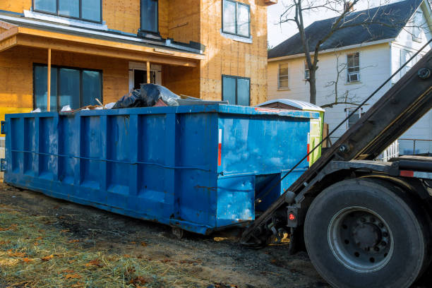 Best Yard Waste Removal  in Caledonia, MI